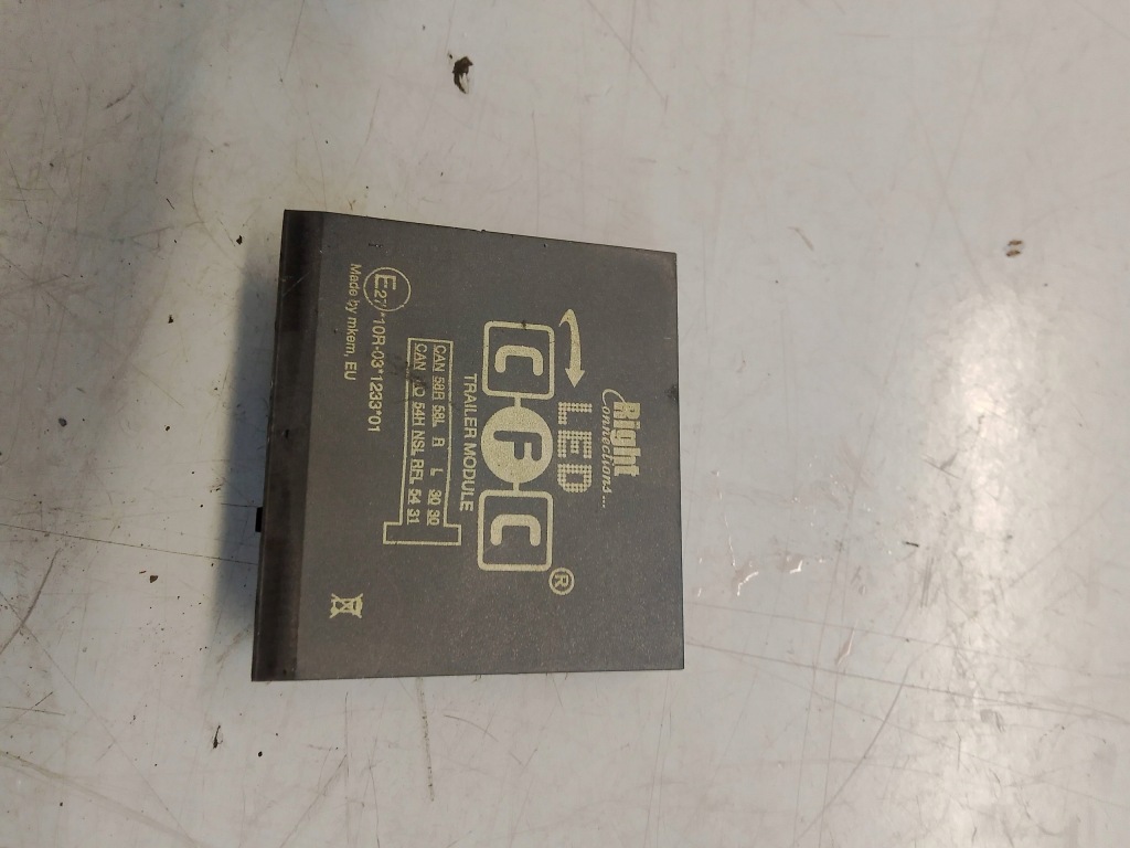 фото №1, Skoda superb ii 3t0 модуль led 52507507rc