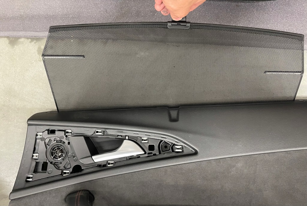 фото №11, Обшивка обивка дверь a6 s6 c7 competition алькантара czerwona nić bose