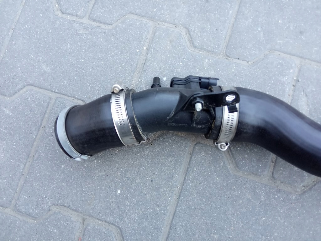 фото №7, Ford fiesta mk7 lift b-max 1.0 eco. шланг интеркулер c1b1-6k863-ae