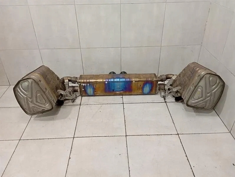 Porsche 911 991 gt3rs mk1 гасник випускний 99111102790 гасник випускний- Київ