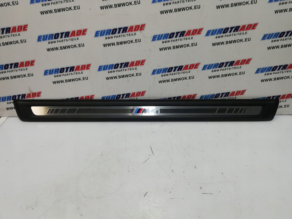 Купити Bmw m4 g82 + lci рестайлінг  молдинг поріг внутрішня передня 8075024