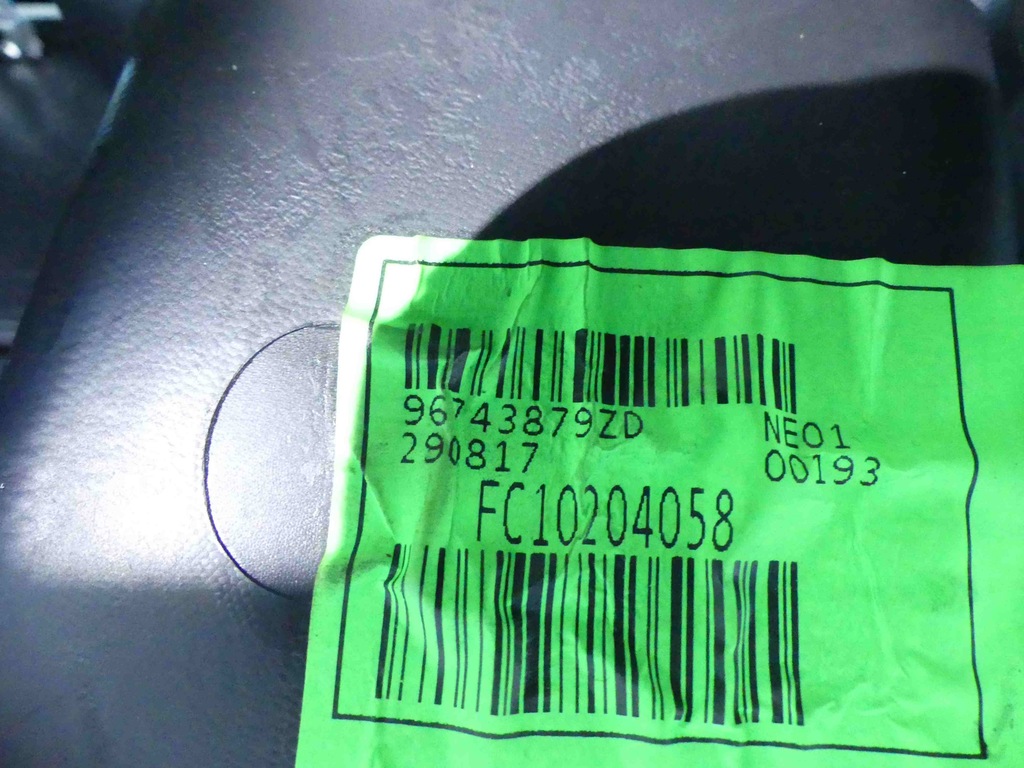 фото №13, Приборная панель консоль подушка peugeot 301 оригинал