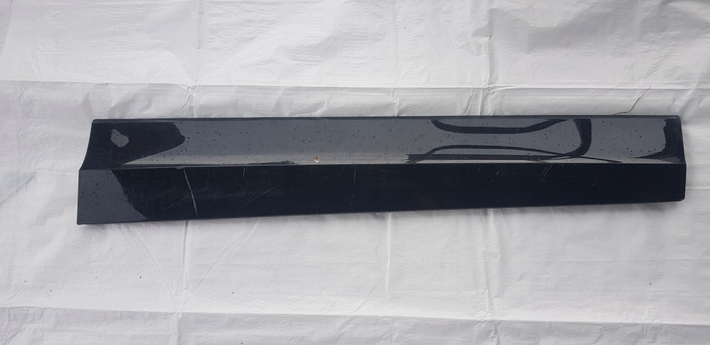 фото №2, Vw t-roc 2ga r-line 17- молдинг накладка na дверь правая перед