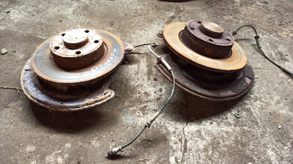 фото №8, Ступица диск задняя trafic vivaro primastar 01-14