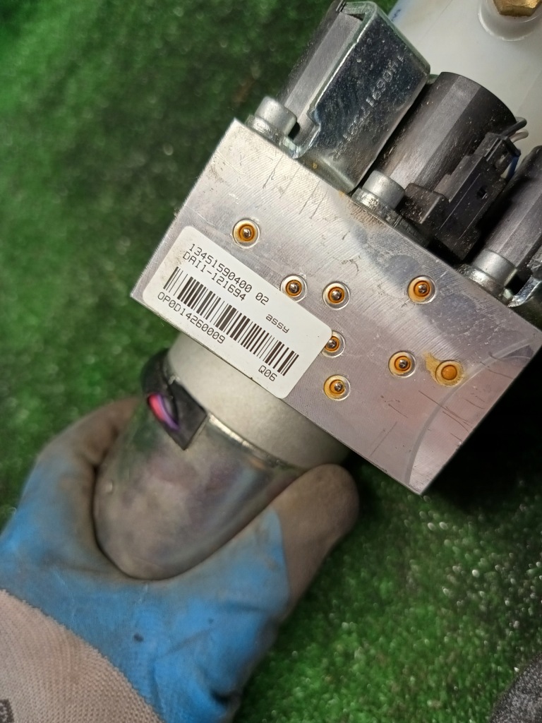 фото №2, Opel cascada насос дах