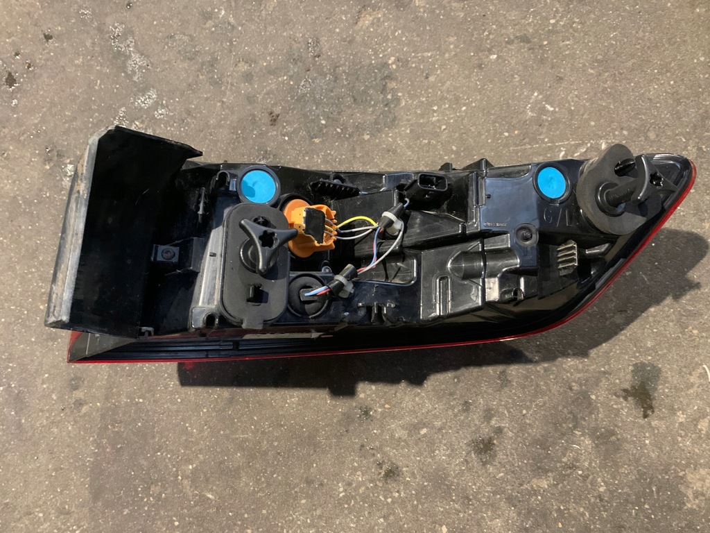 фото №8, Renault megane iv kombi лампа левый задняя led w кузов 265554874r