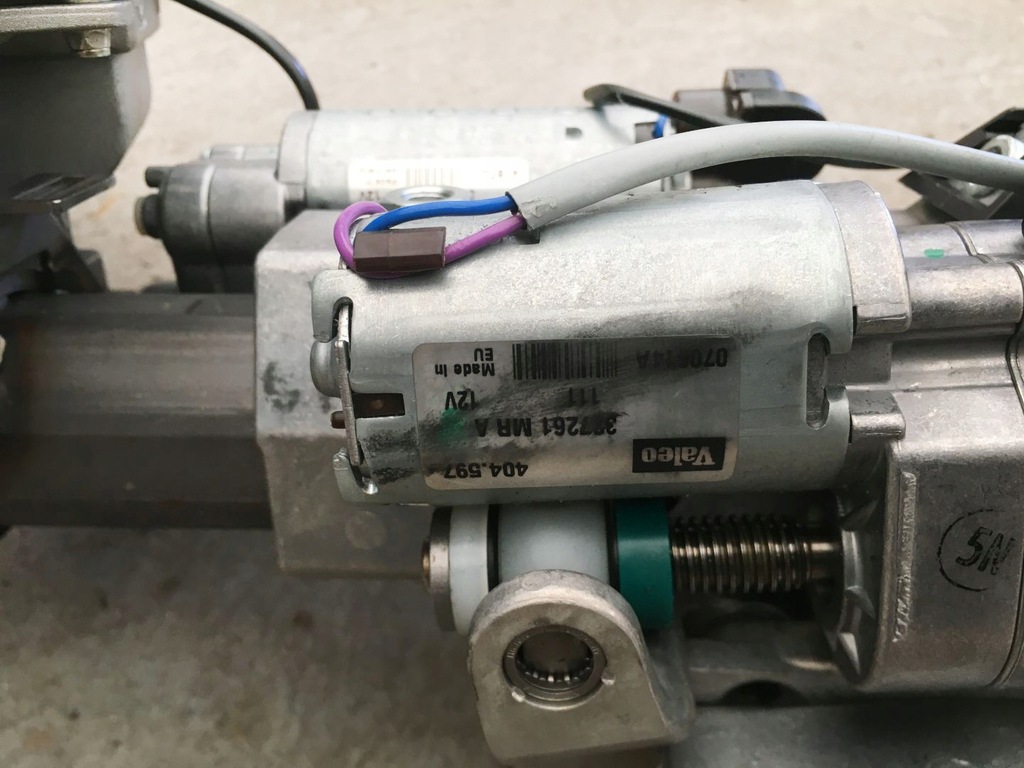 фото №9, Maserati quattroporte v колонка кермова