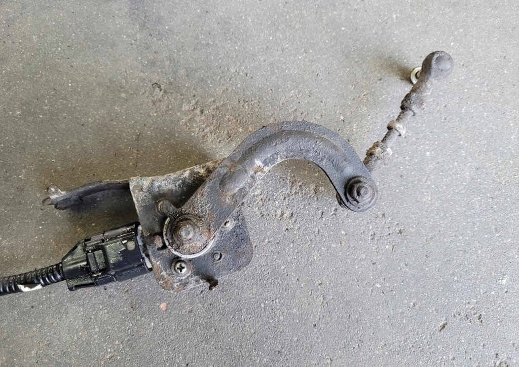 фото №3, Датчик выравнивание задняя lexus rx ii 400 300 rx400 h