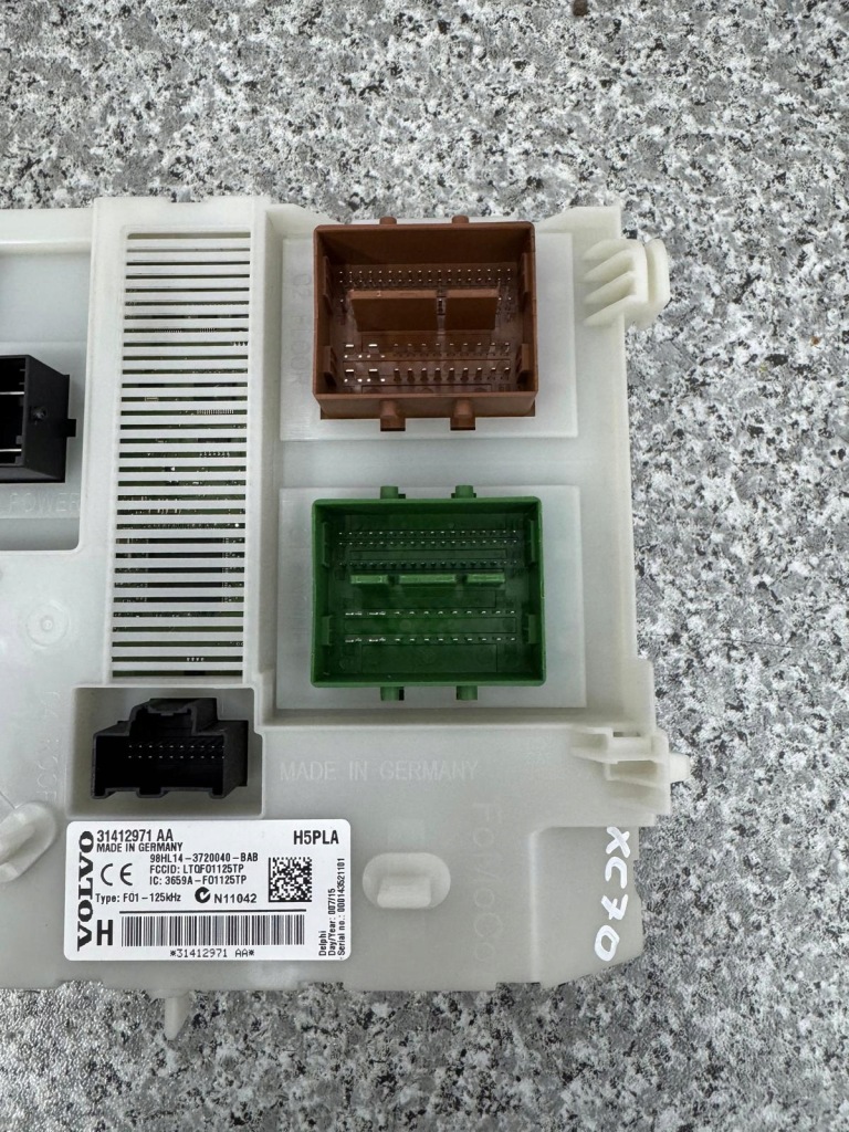 Коробка предохранителей cem bsi volvo xc70 3 2007-2016 31412971 в Украине
