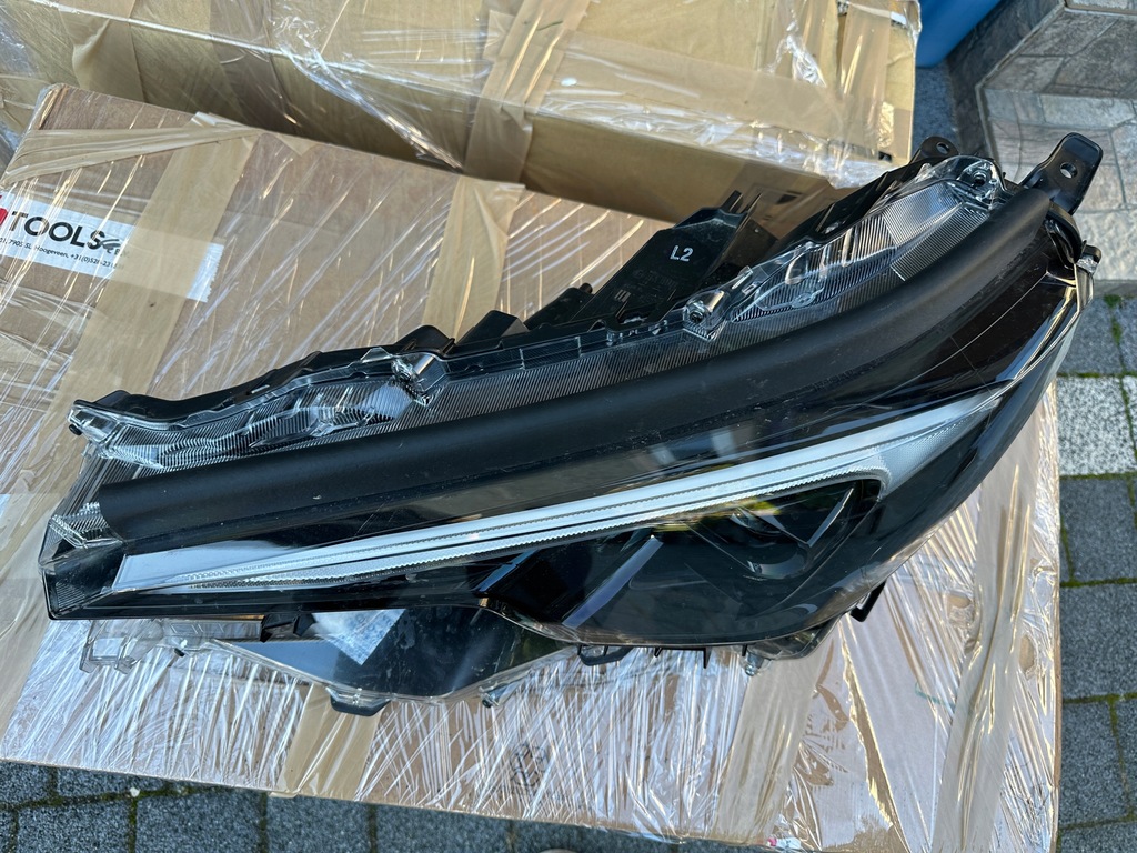 фото №8, Lexus lbx бампер капот крылья