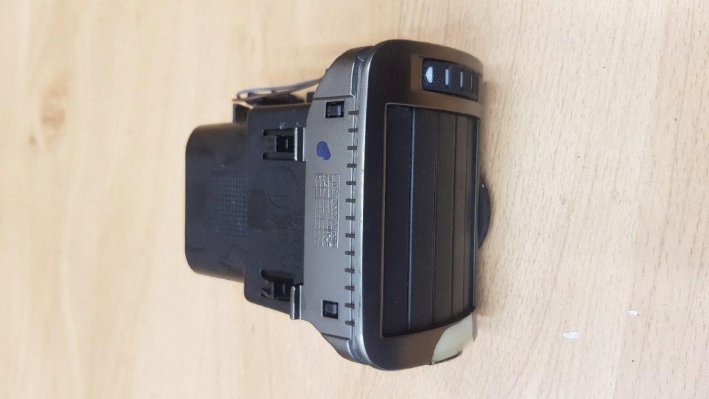 фото №1, Решітка обдув ліва skoda superb i