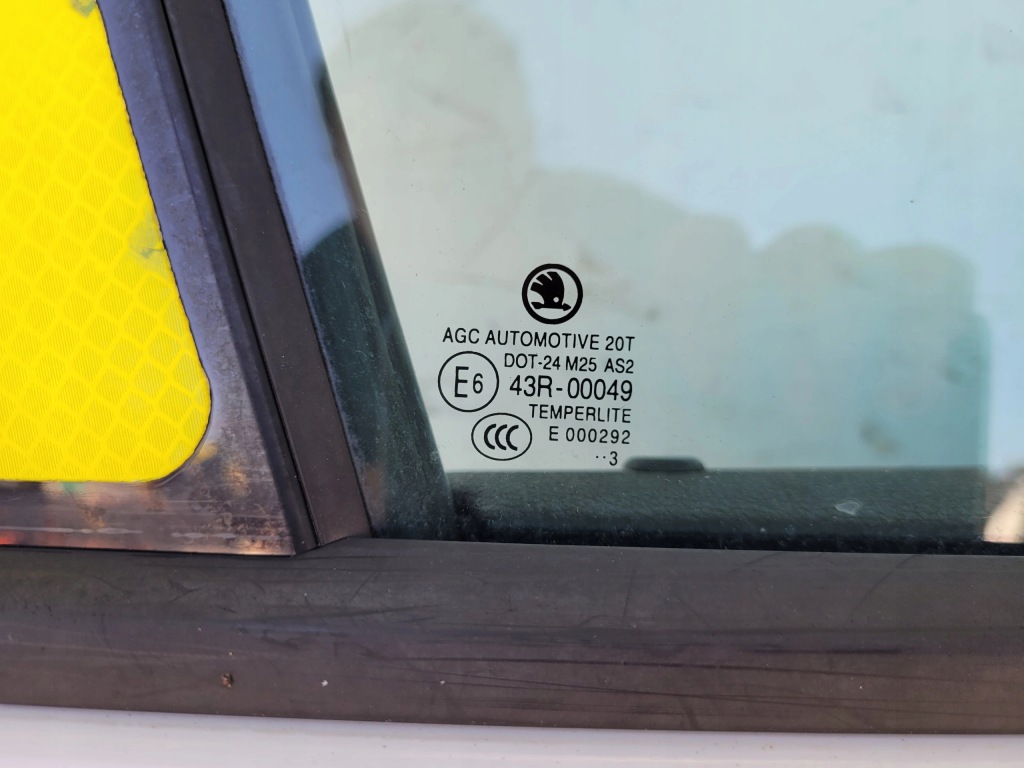 фото №4, Skoda octavia iii 3 дверь правый правое перед передние