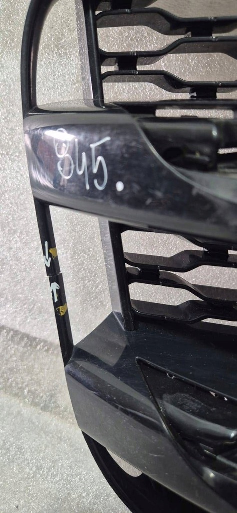 фото №3, Решётка правая бампера перед land rover evoque ii