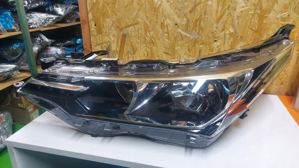 Купить Фара левая l левое  перед передняя toyota corolla e16 led e 16 lifting рестайлинг