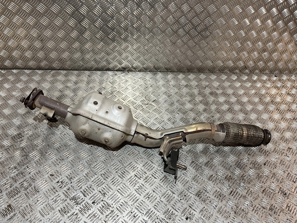 Купити Nissan qashqai iii j12 1.3 2022 каталізатор dpf 208006ub0b