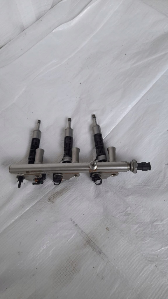 фото №1, Corsa f 1.2 молдинг впрыскная форсунки 9830132980