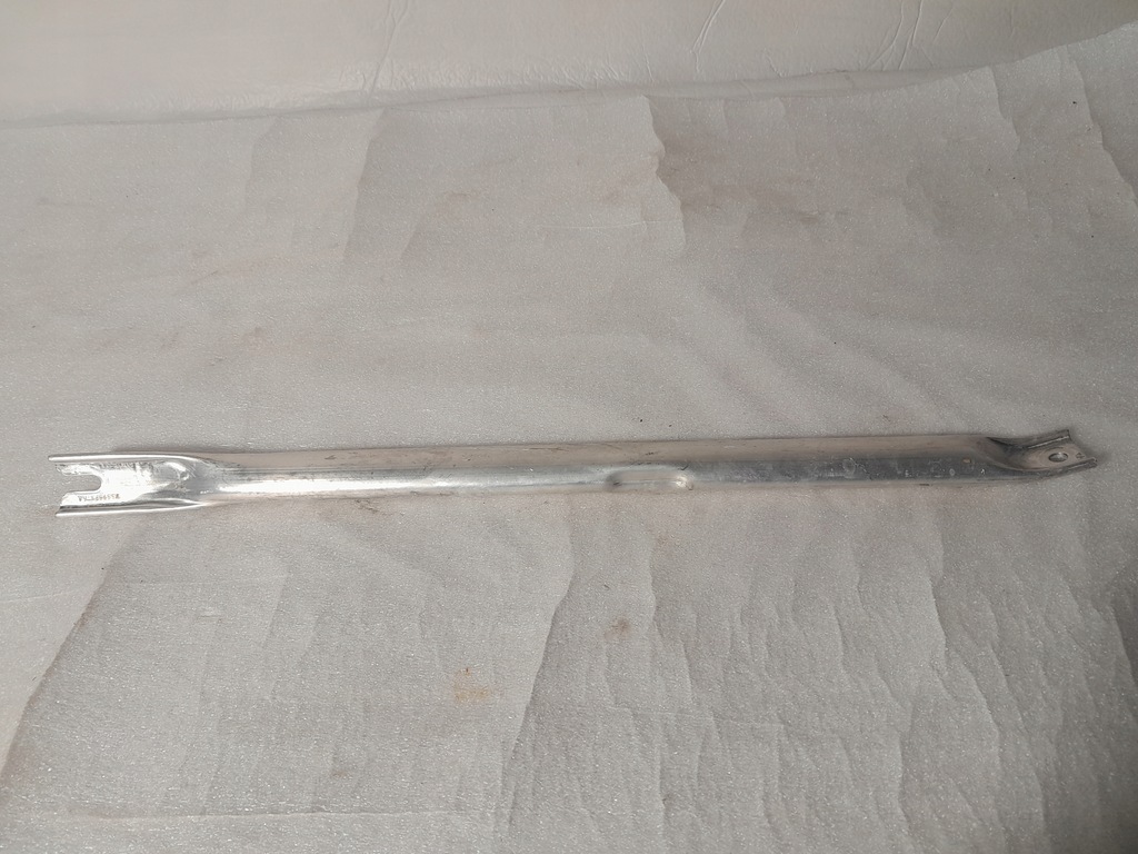 фото №1, Bmw x6 g06 кронштейн распорка левая 7337923