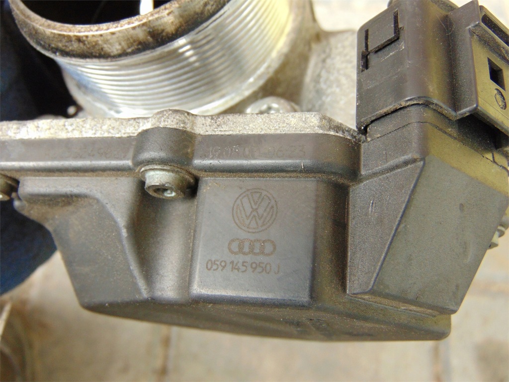 фото №2, Audi a4 b7 2.7 3.0 tdi дросельна заслінка 059145950j