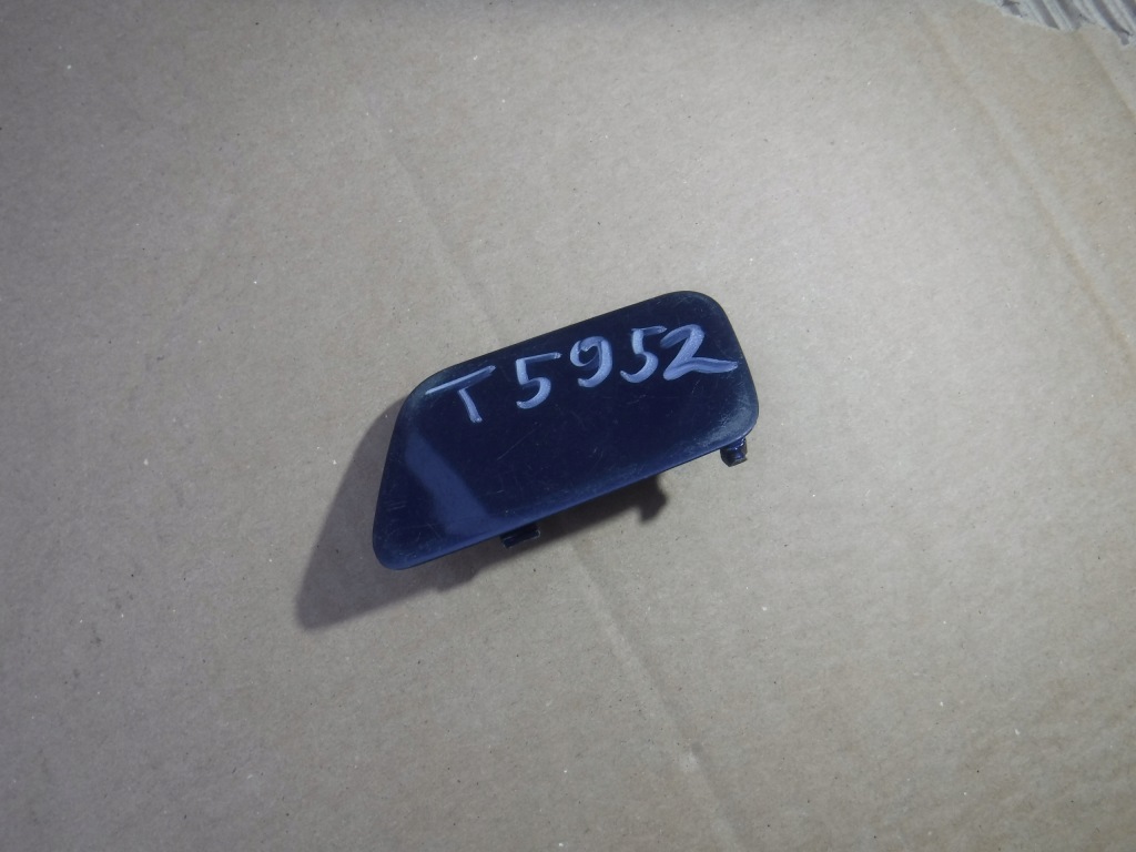 фото №1, Заглушка распылителя левая bmw e60 e61 7056945