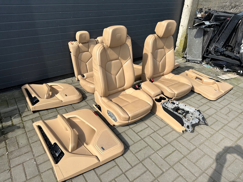 фото №13, Porsche macan сиденья кожа вентилируемые обшивки bose обивка