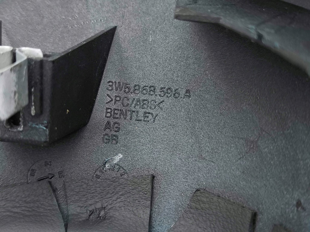 фото №12, Bentley flying spur 2006 другая часть салона 3w5868596a