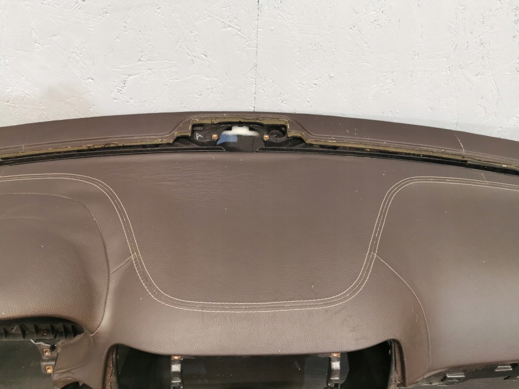 фото №5, Jeep grand cherokee wk2 консоль коричневая оригинальная