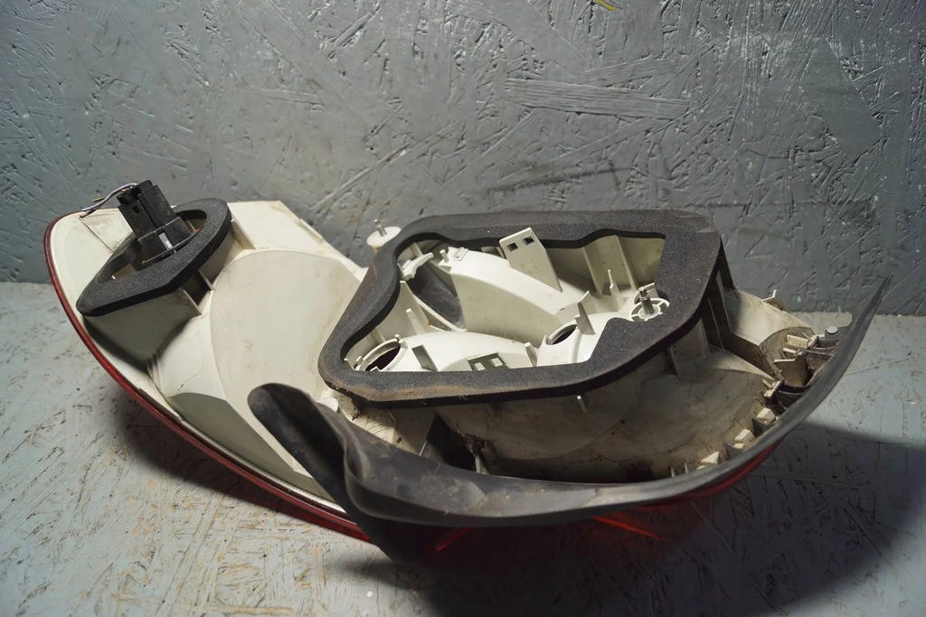 фото №12, Лампа лівий задня bmw 1 e82 e88 coupe cabrio 7285641 s966