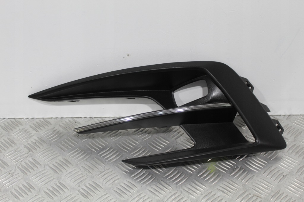 фото №1, Решётка бампера левый перед megane iv 4 lift