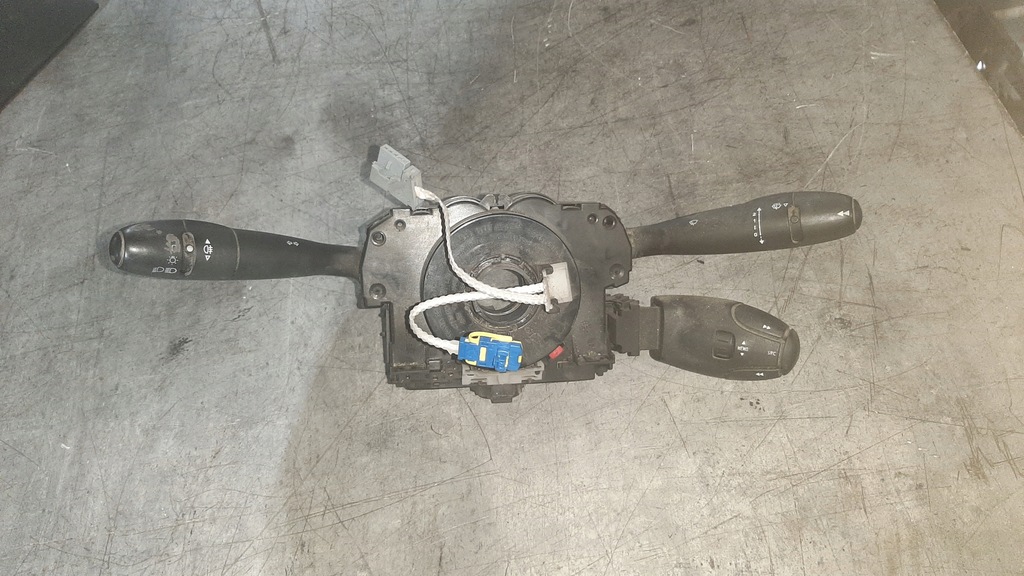 фото №1, Переключатель комбинированный 98062248xt citroen berlingo