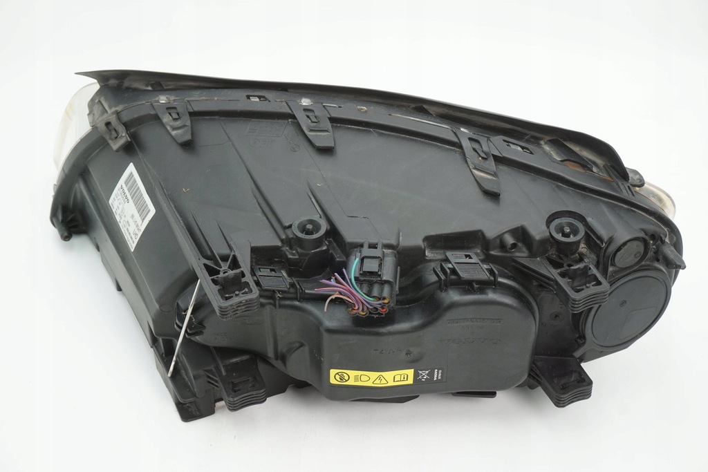 фото №11, Лампа передня права ксенон volvo v70 xc70 31353533