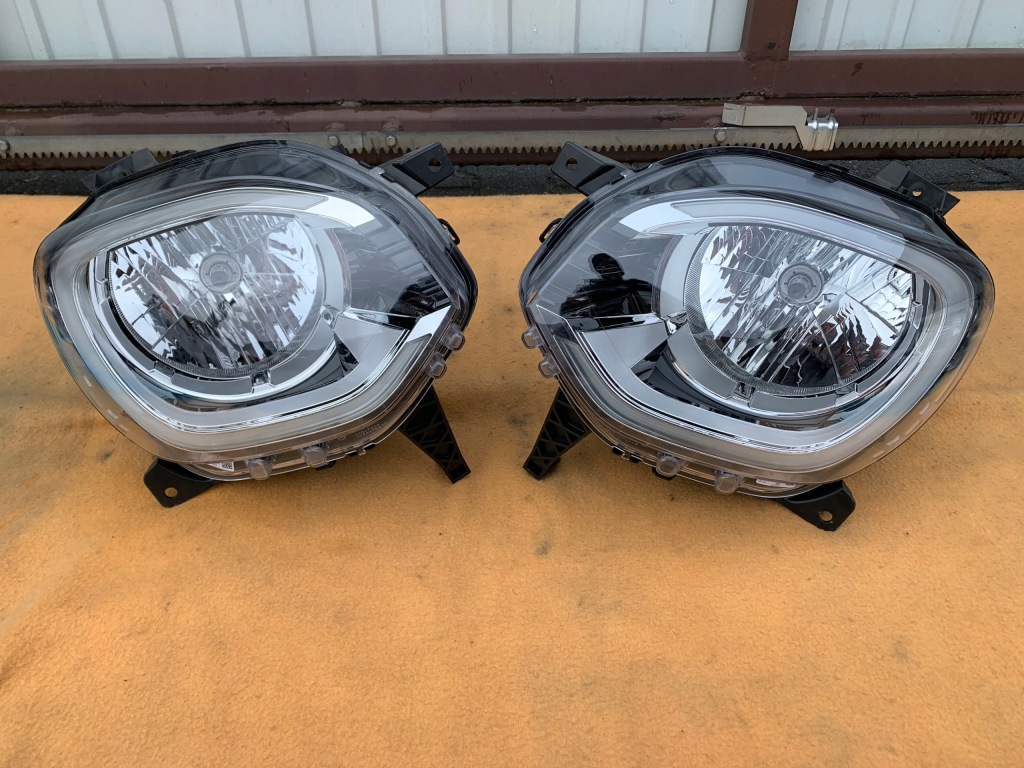 фото №1, Renault twingo iii lift лампы лампа левая правая перед led nowa