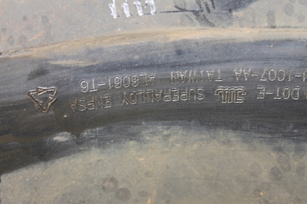 фото №15, Комплект диск jaguar xj x351 cw9m1007ba 5.0l бензиновый 375kw 2018