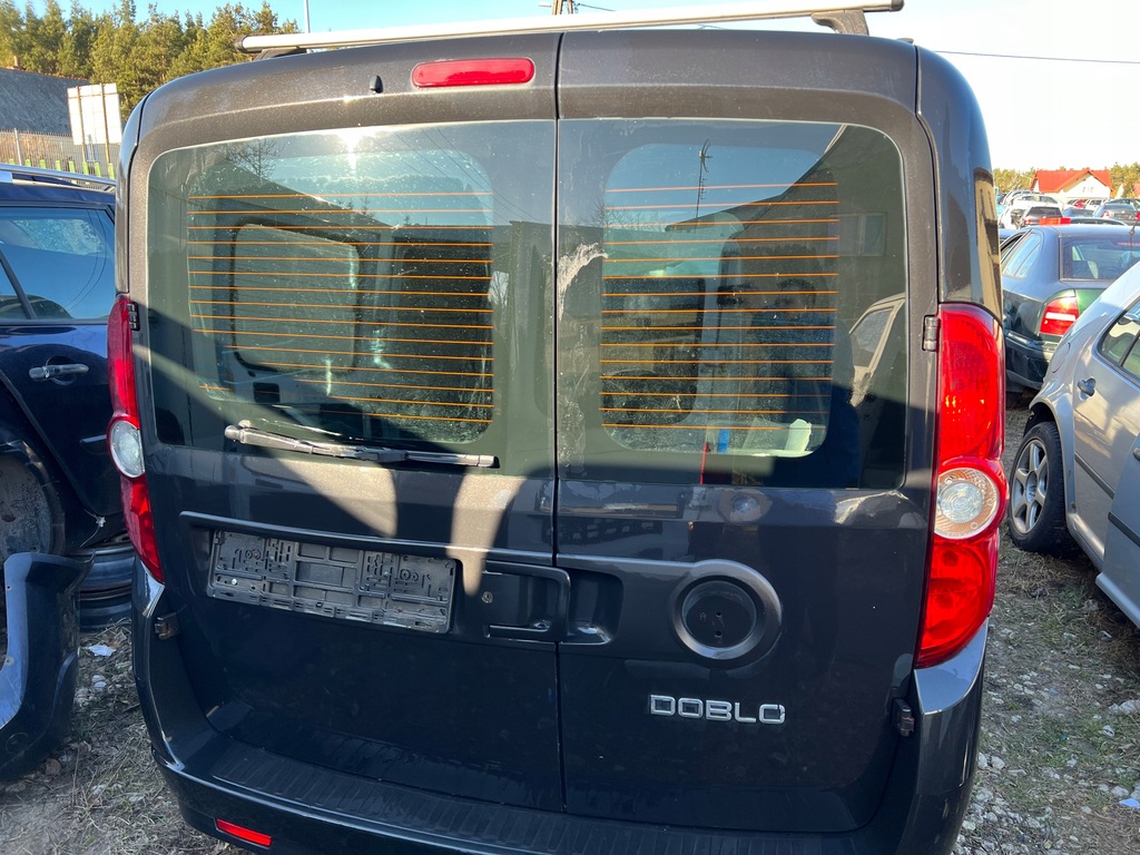 фото №1, Fiat doblo ii 10- combo дверь правый задняя распашные