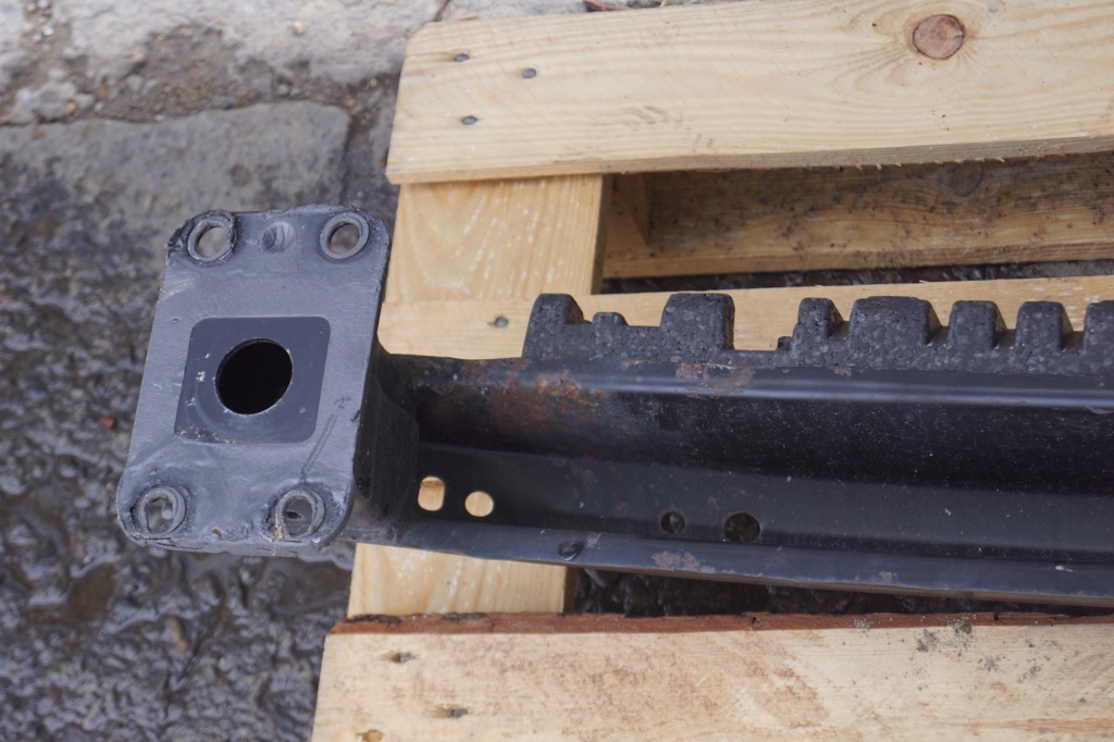 фото №10, Vw touareg 7l підсилювач бампера задня