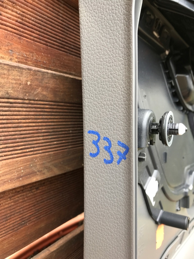 фото №6, Обшивка дверь левый перед vw sharan