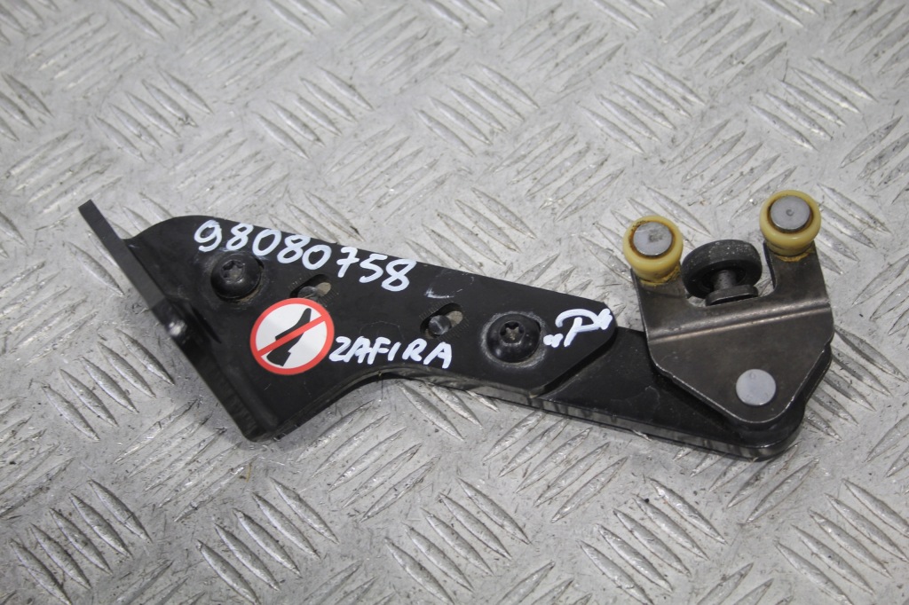 фото №1, Ролик двері розсувних права opel zafira d life