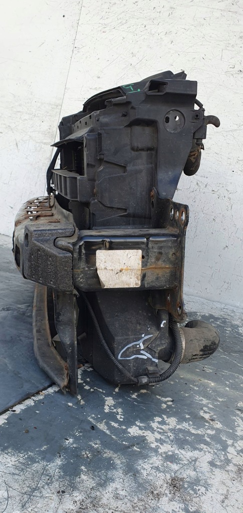 фото №8, Vw golf vi 6 1.6 tdi 5k0805588e pas передний