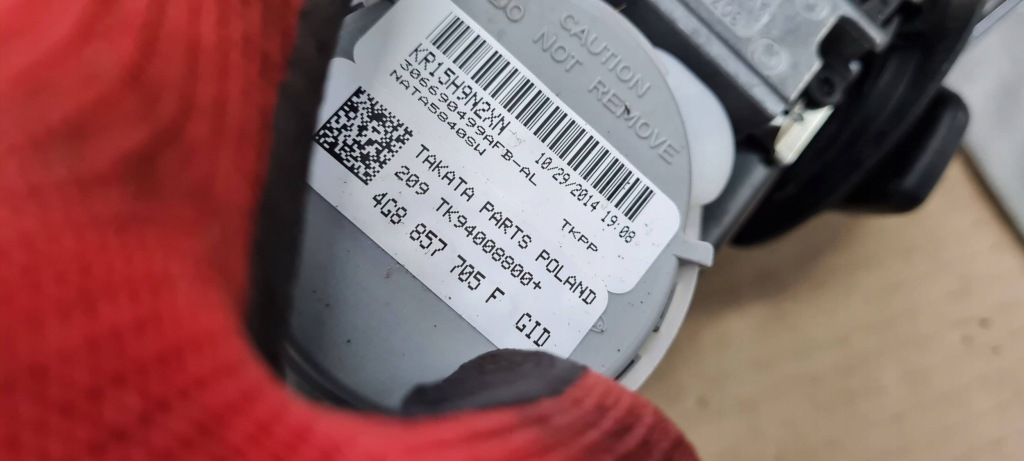 A6 c7 4g рестайлінг  ремінь безпеки ліве перед сріблястий księżyc 4g8857705f Оригінал