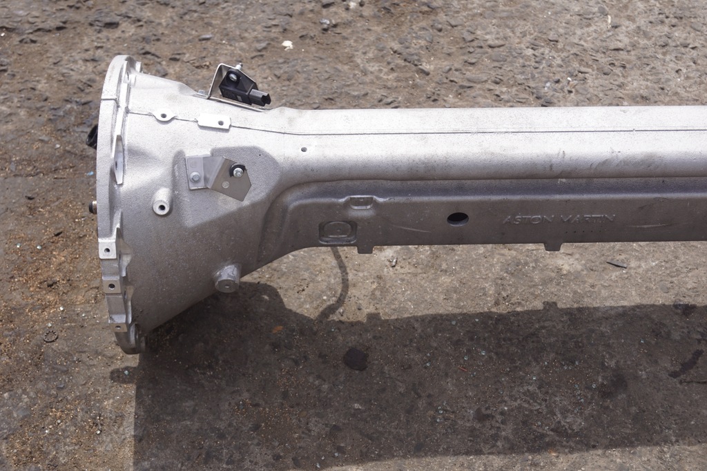 фото №10, Wał приводной aston martin db11 v8 jy53-7b084-bb