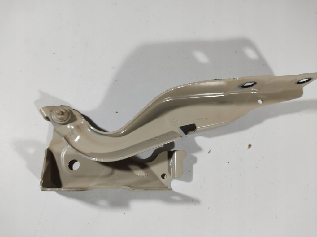 фото №8, Jeep compass 17r- петля капот левый