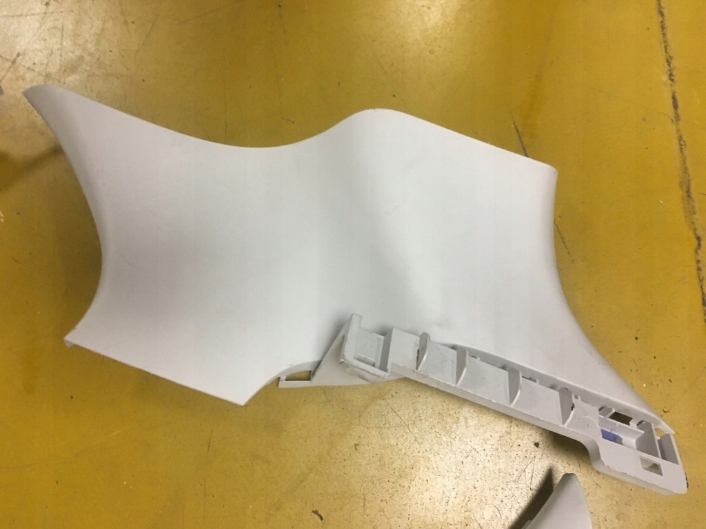 фото №1, Защита стойка c задняя правый renault megane iv hb