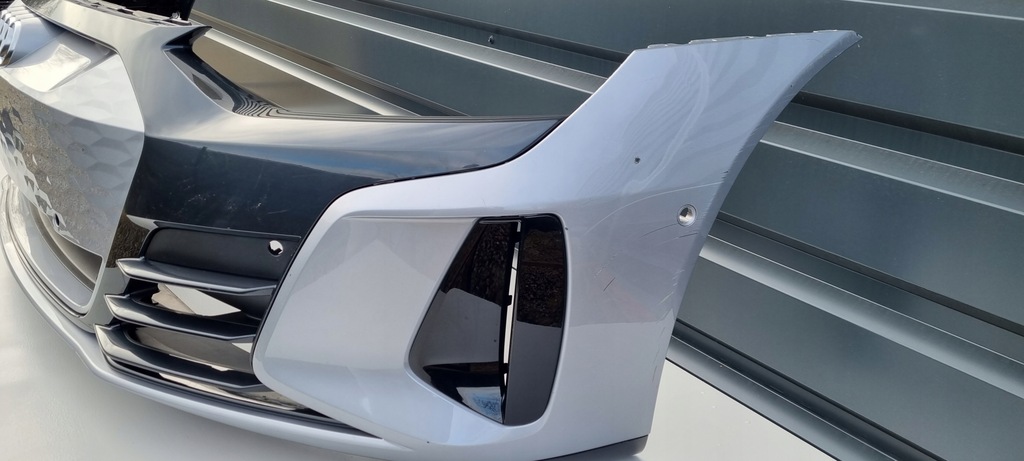 фото №6, Audi gt rs e-tron 4j3 бампер перед оригинал a088