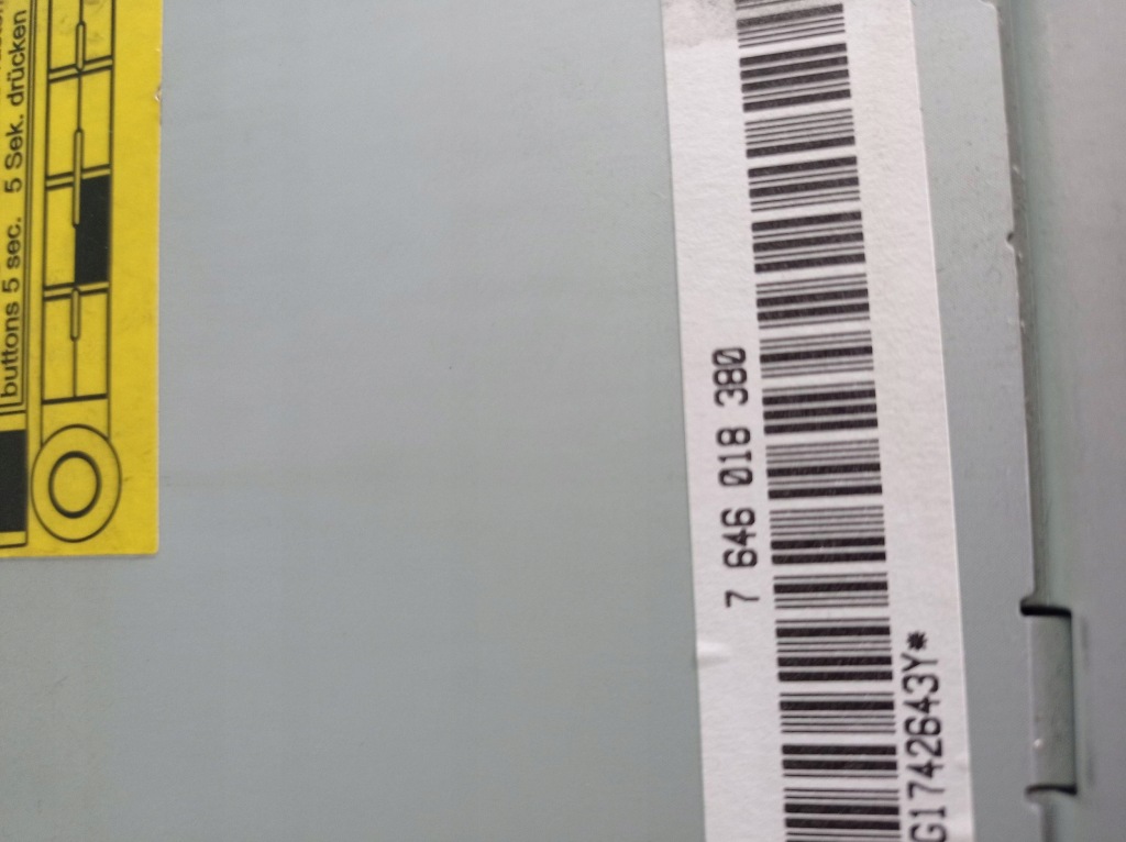 Радио cd audi symhony audi a4 b7 7646018380 с Разборки