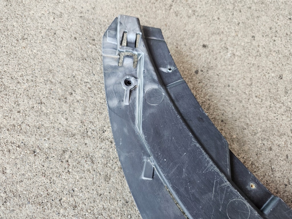 фото №10, Audi a3 8v плита защита pod бампер передний 8v3807233a