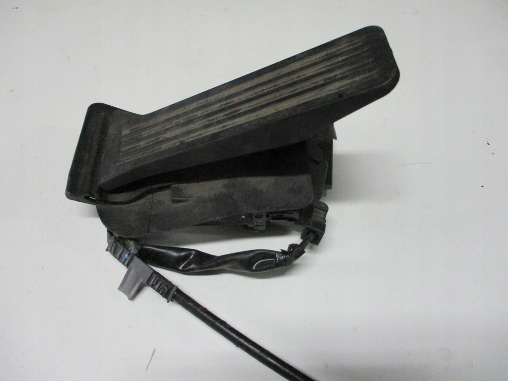 фото №1, Педаль газу mazda 2 ii ghp9-41600-e