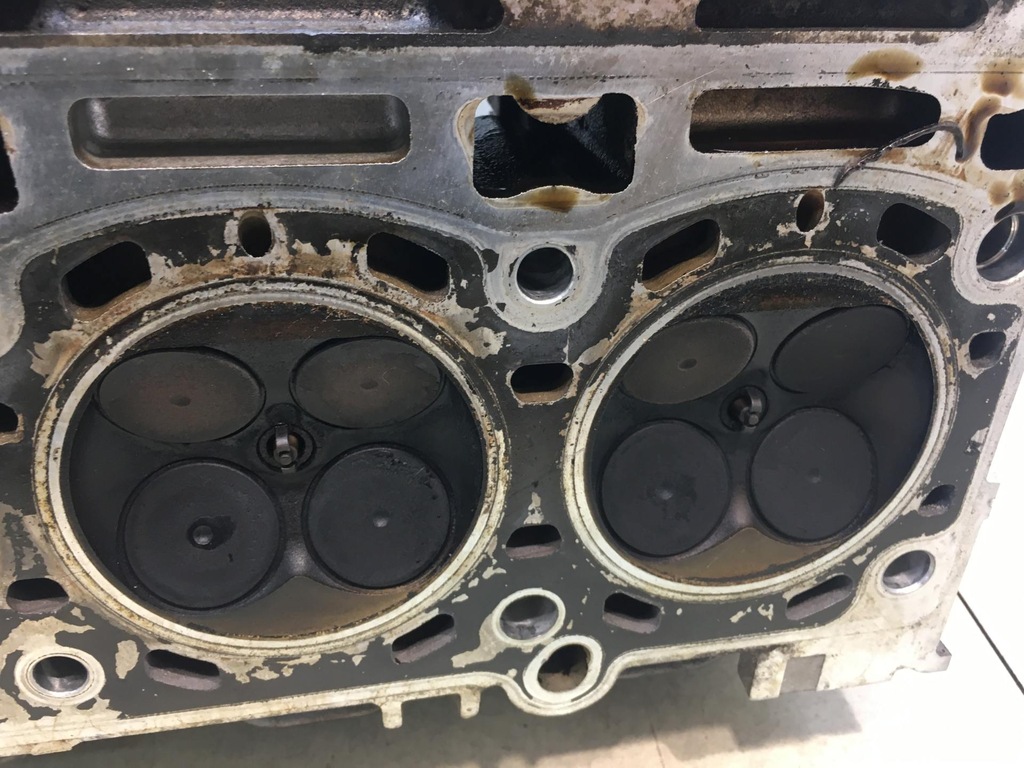 фото №8, Головка задняя peugeot 406 coupe 3.0 v6 9626476710