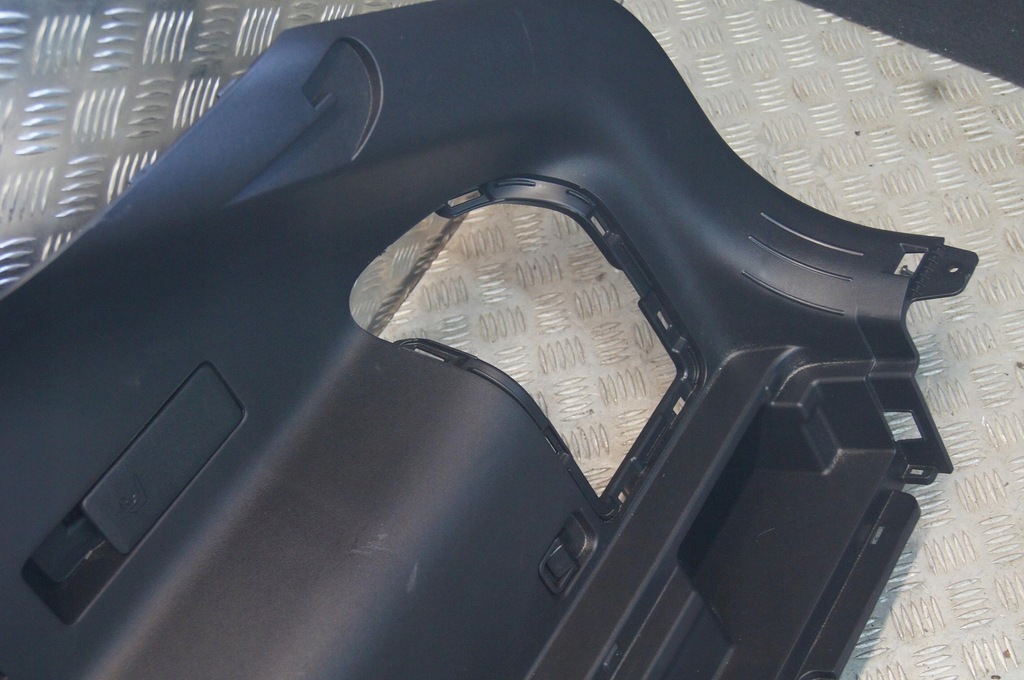 фото №5, Kia ev6 обшивка багажника правий