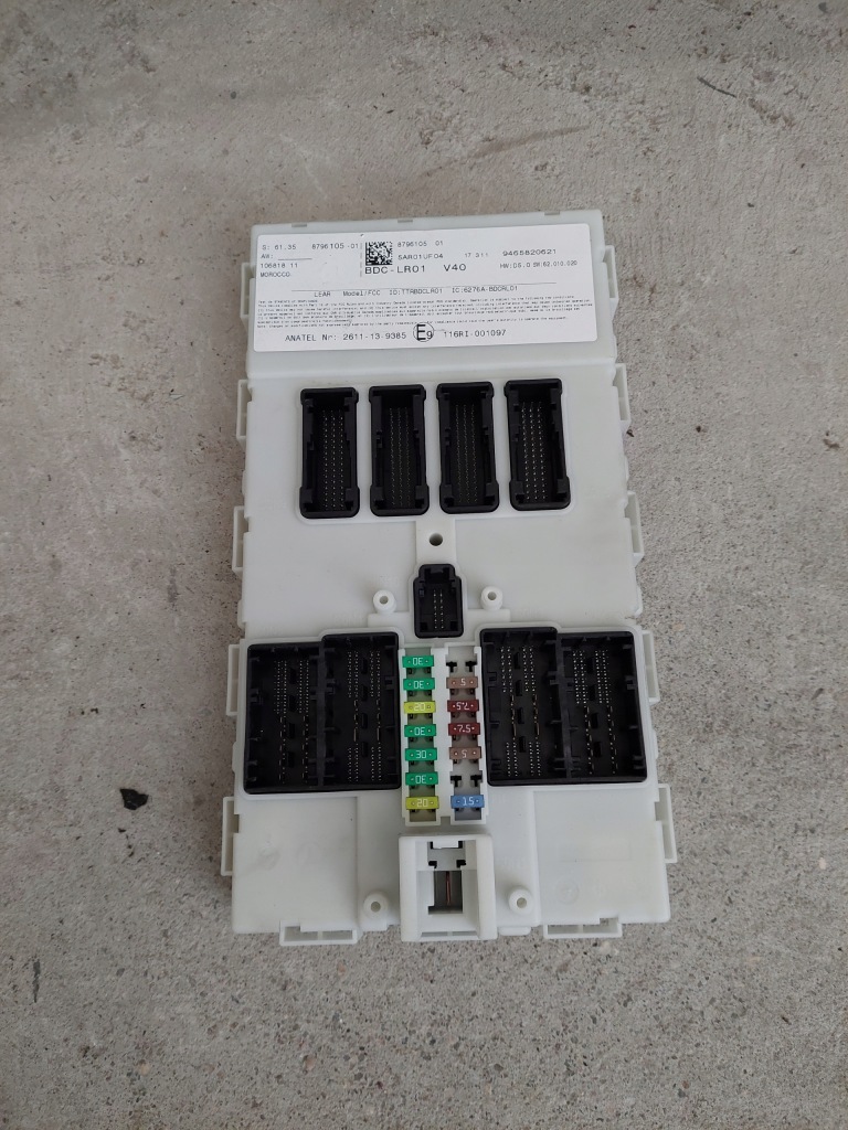 Купить Bmw 2 f45 f46 1.5b модуль fem 8796105