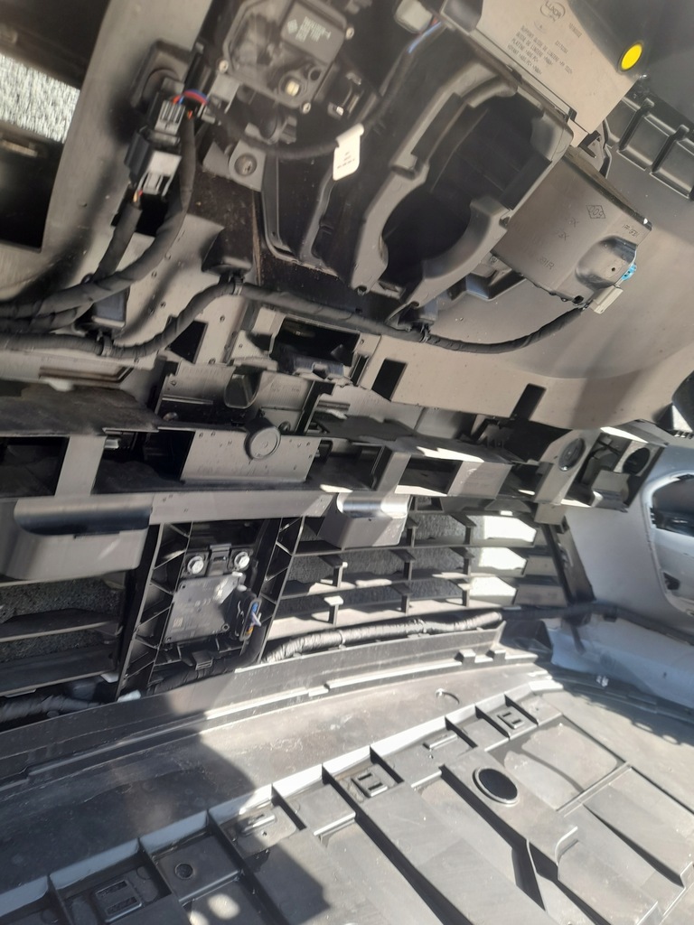 фото №5, Бампер передній kangoo iv камера lakier-dqng