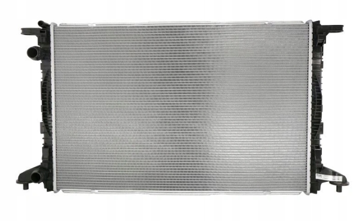 Купити Nowa радіатор води audi q7 2015-2019